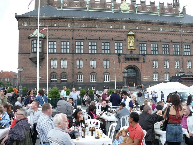 l1040394.jpg